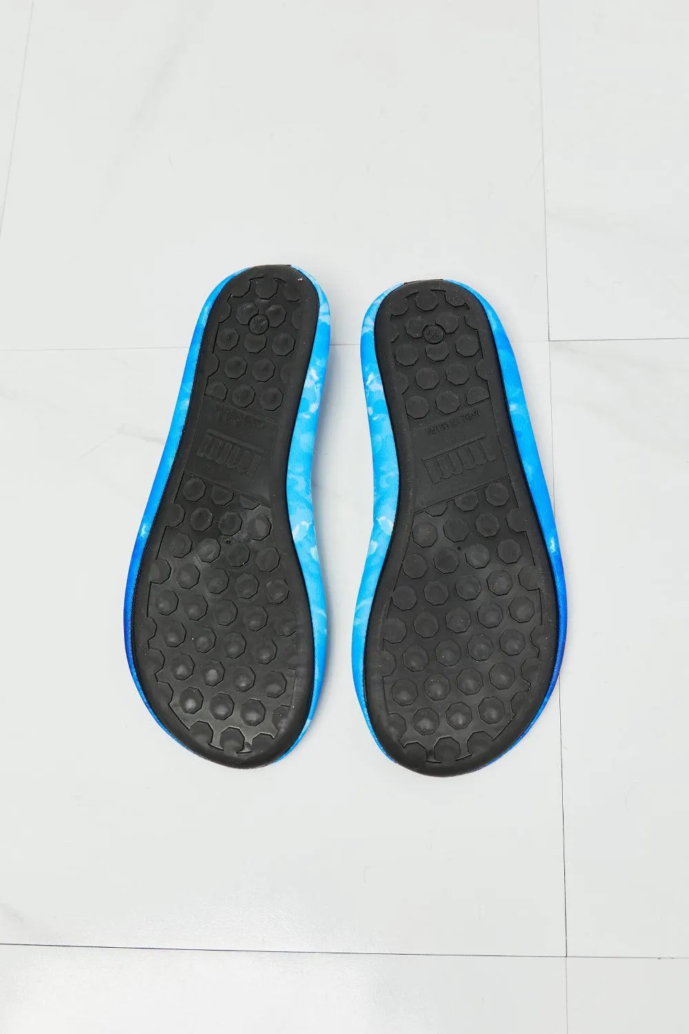 Aqua Glide Water Shoes by MMShoes: Essential Footwear for Water Adventures