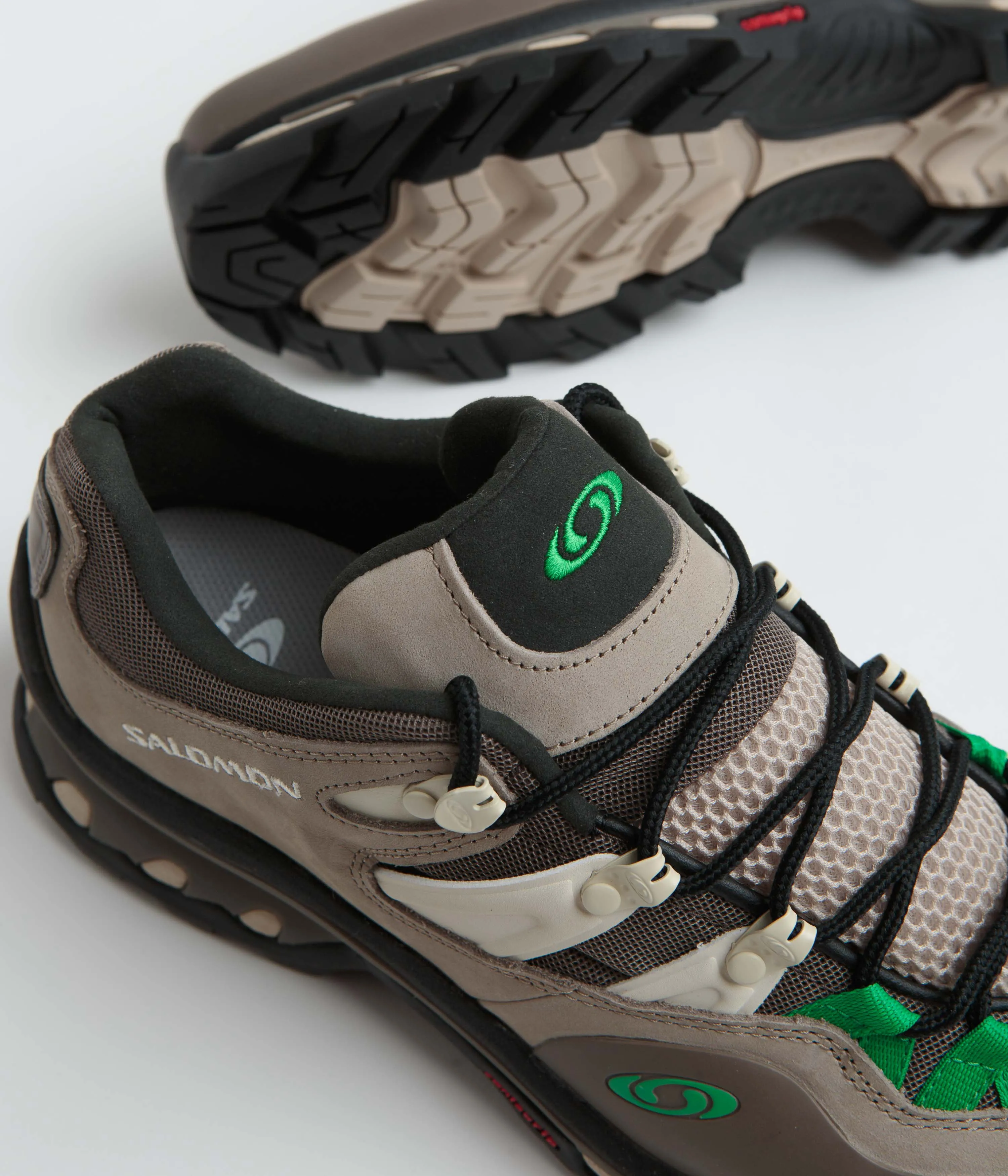 Salomon XT-Quest 2 Shoes - Falcon / Cement / Bright Green